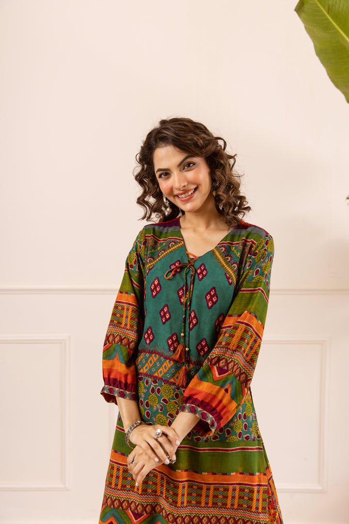 Nehamta Women's Green Rayon Kurta & Palazzo Set