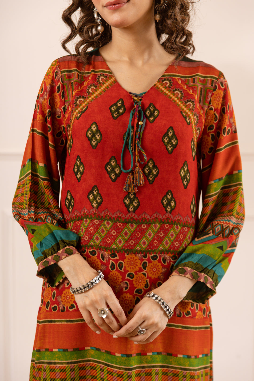 Nehamta Women's Red Rayon Kurta & Palazzo Set