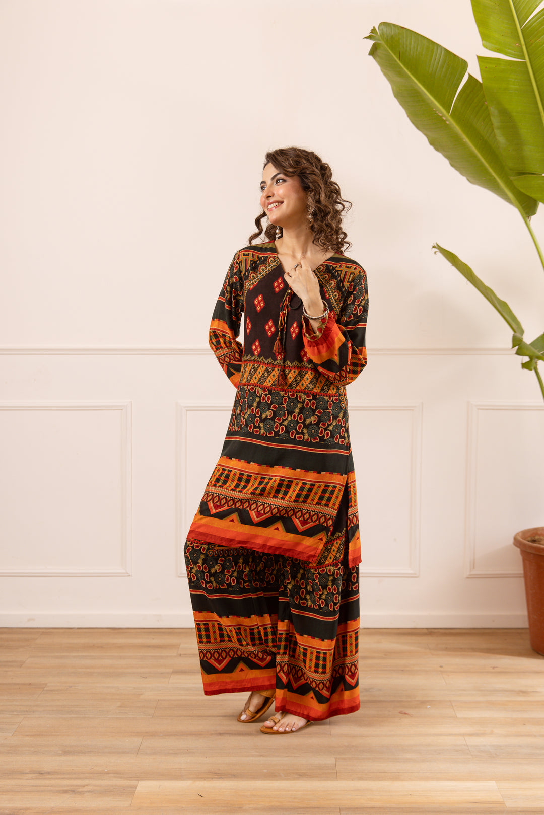 Nehamta Women's Black Rayon Kurta & Palazzo Set