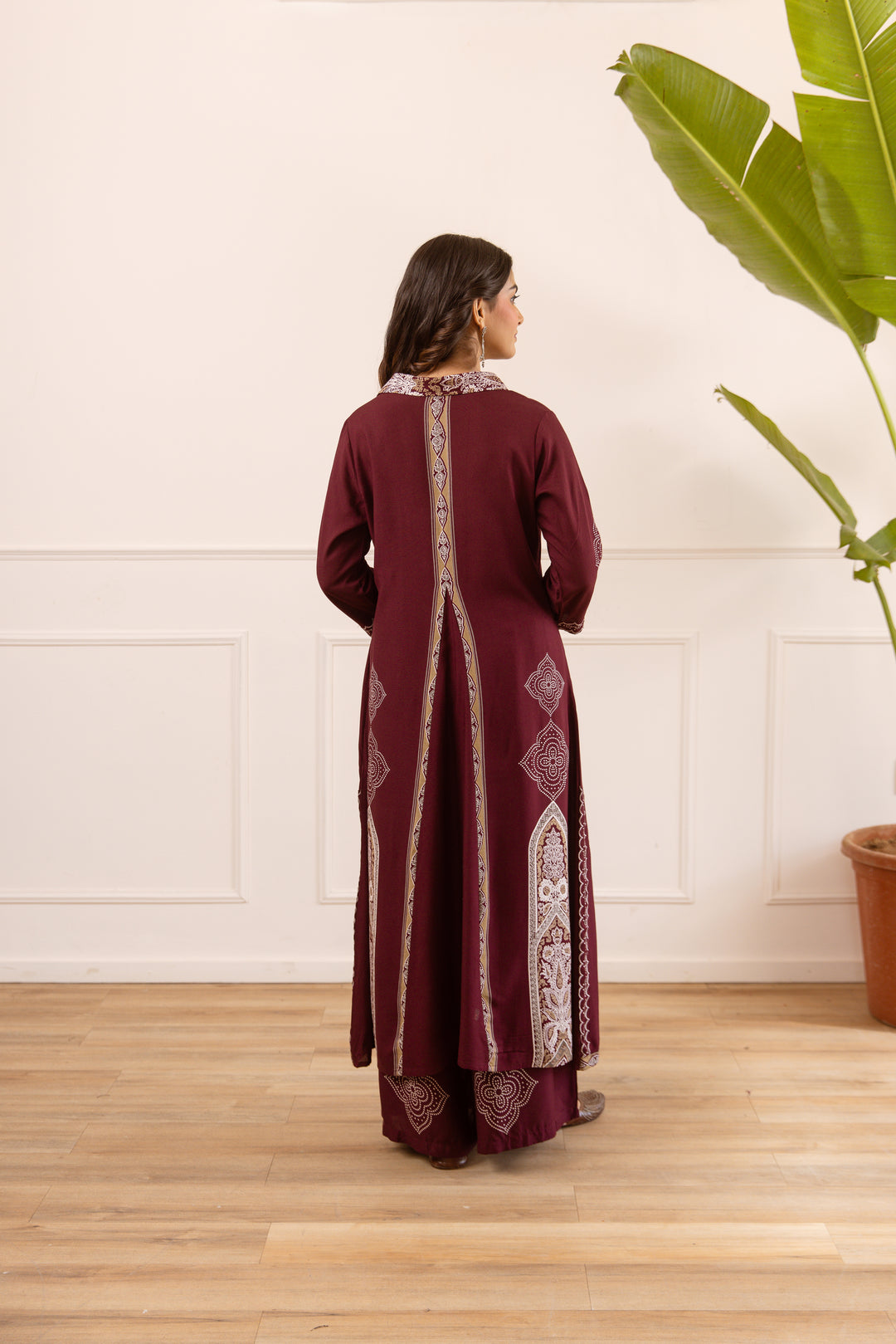 Nehamta Women's Maroon Rayon Kurta & Palazzo Set