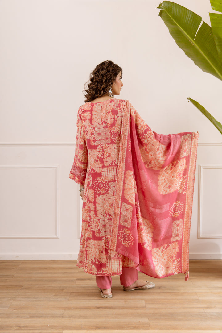 Nehamta Women's Peach Chanderi Cotton Kurta with Pant & Dupatta