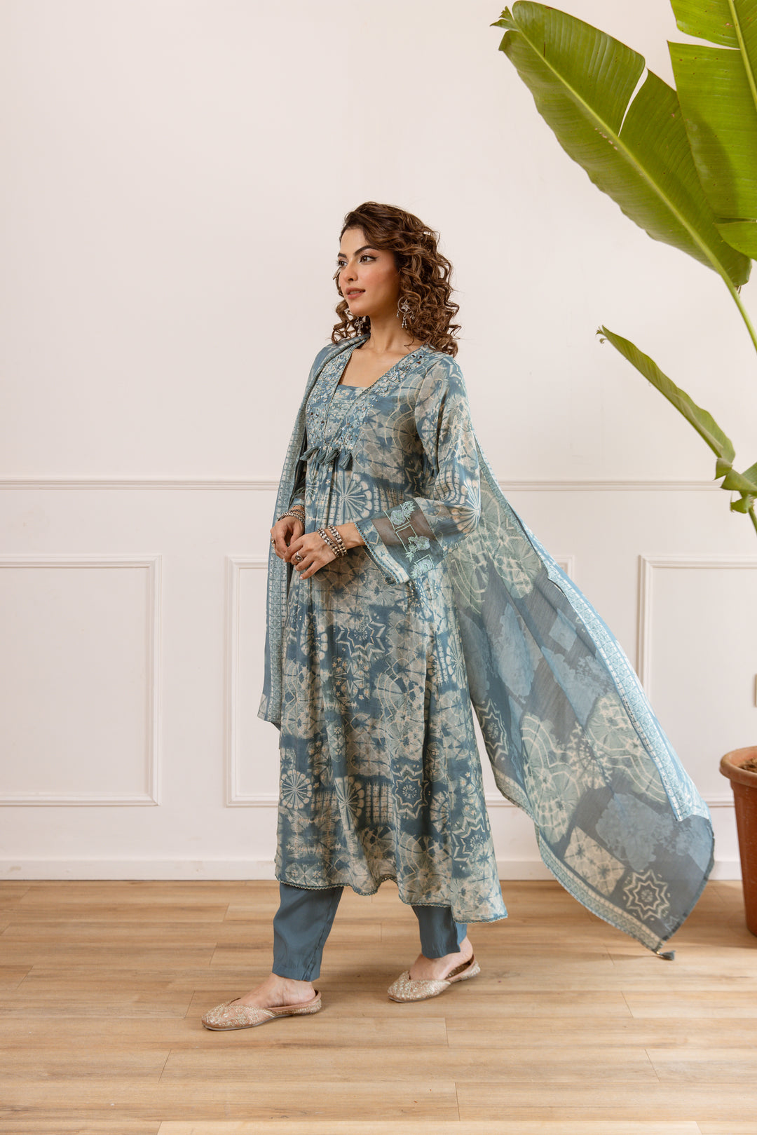 Nehamta Women's Teal Chanderi Cotton Kurta with Pant & Dupatta