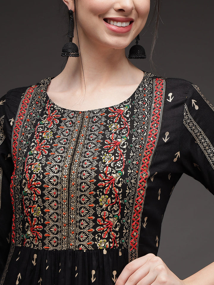 Black Color Rayon Slub A-Line Womens Kurta