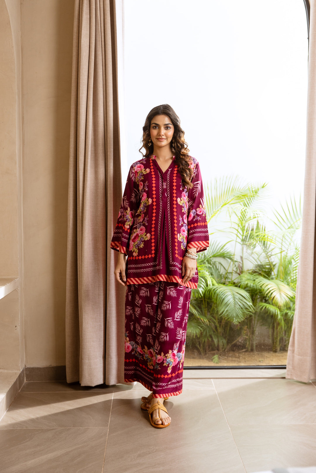 Nehamta Women's Wine Rayon Tunic & 1 Palazzo Co-Ords Set