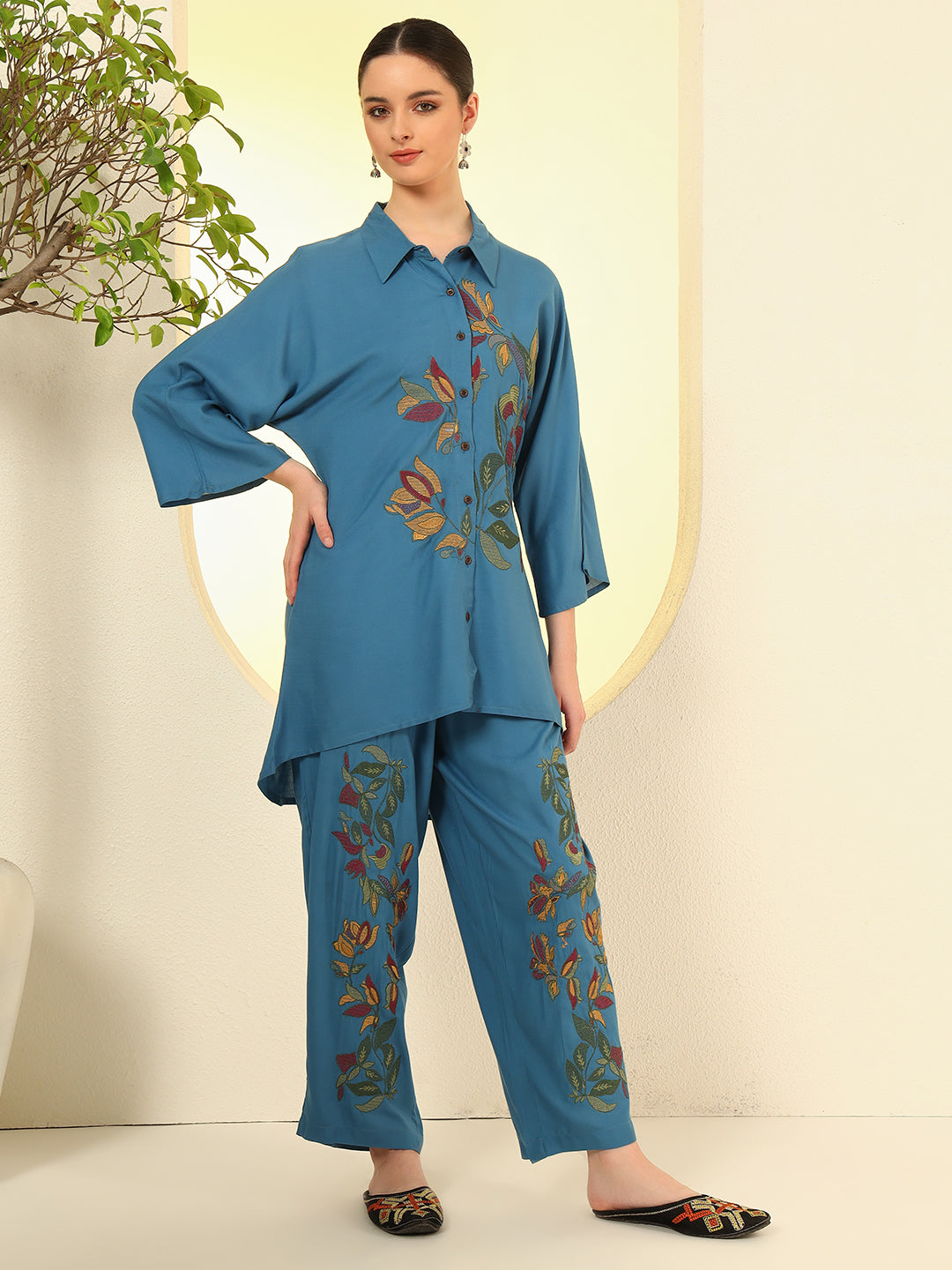 Nehamta Women's Teal Blue Rayon Co-Ord Set