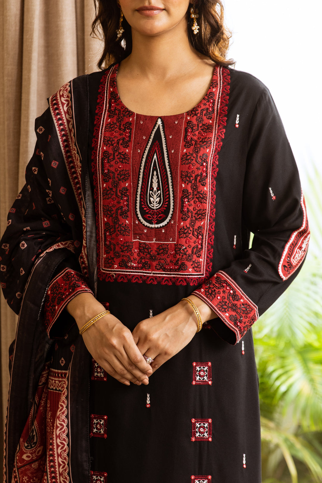 Nehamta Women's Black German Rayon Kurta with Pant & Dupatta