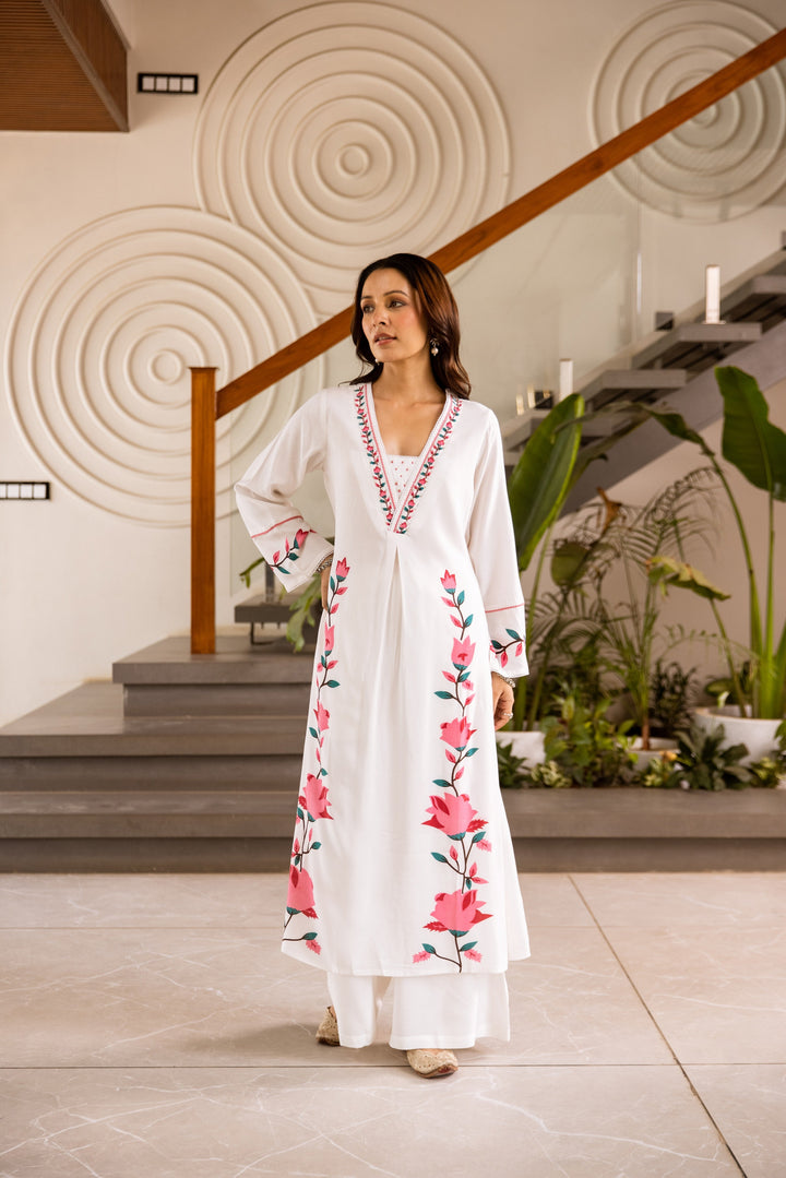 Nehamta Women's White German Rayon Kurta & Palazzo Set