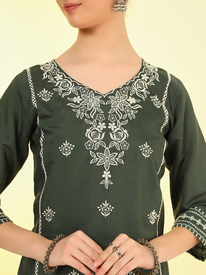 Nehamta Women's Grey Cotton rayon Kurta, Pant & Dupatta Set