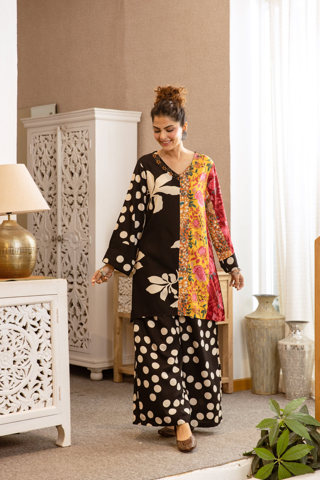 Nehamta Women's Black Rayon Kurta & Palazzo Set