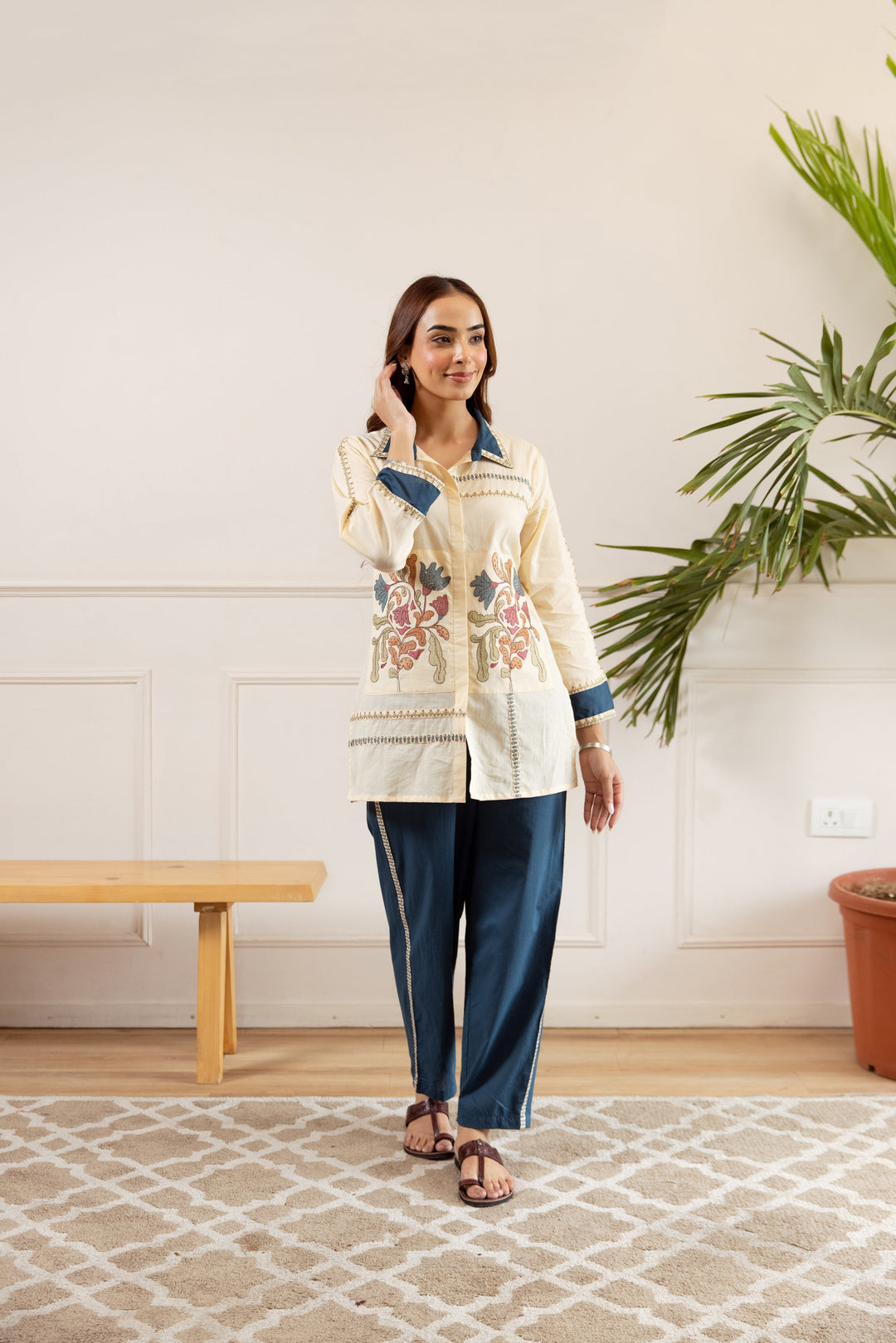 Nehamta Women's Off White Cotton Tunic with Pant Co-Ords Set