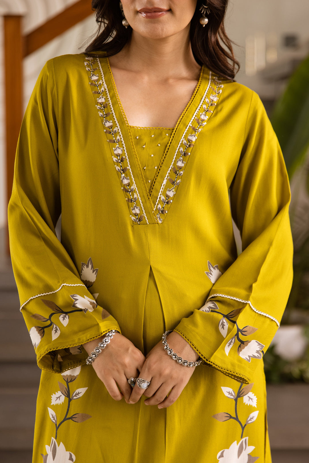 Nehamta Women's Lime Green German Rayon Kurta & Palazzo Set