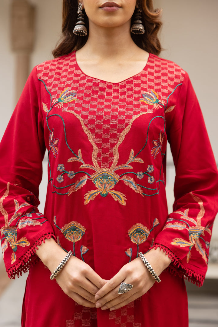 Nehamta Women's Red Rayon Kurta & Palazzo Set