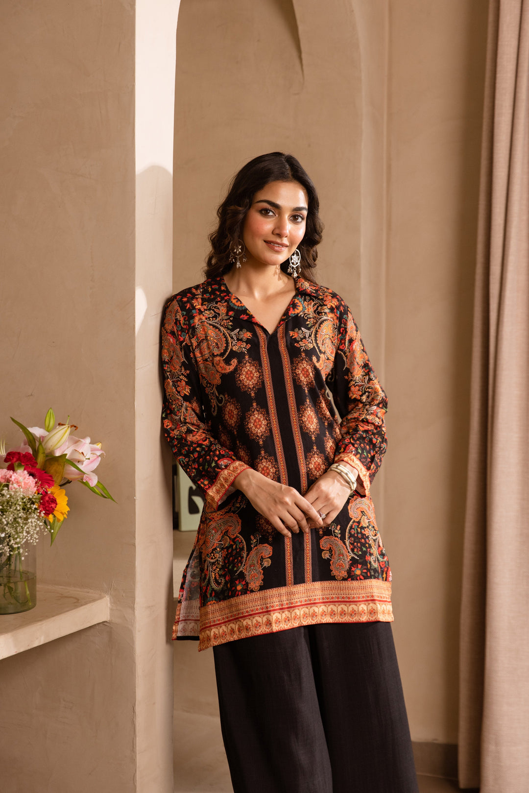 Nehamta Women's Black Rayon Tunic & 1 Palazzo Co-Ords Set