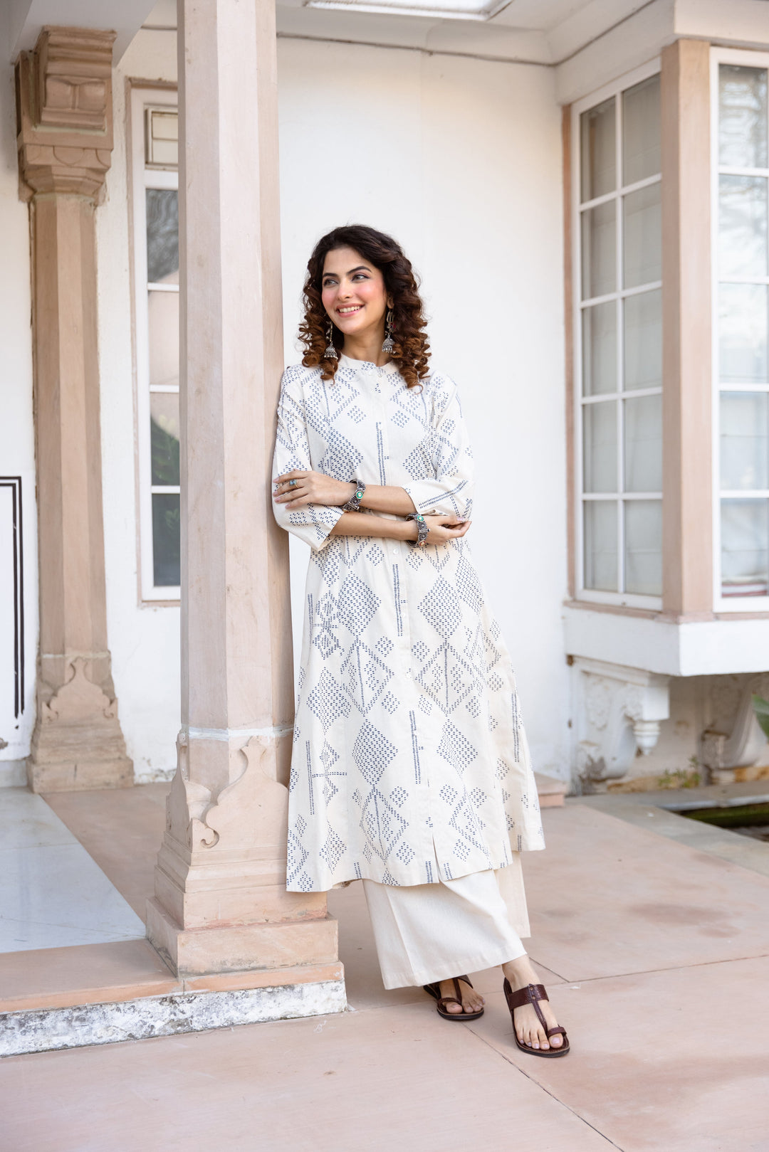Nehamta Women's White Cotton Blend Kurta & Palazzo Set