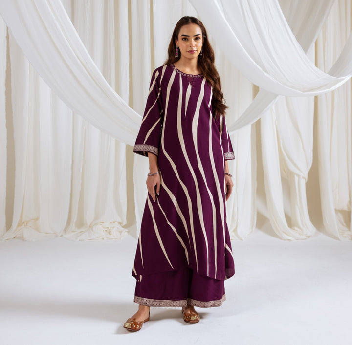Nehamta Women's Purple German Rayon Kurta & Palazzo Set