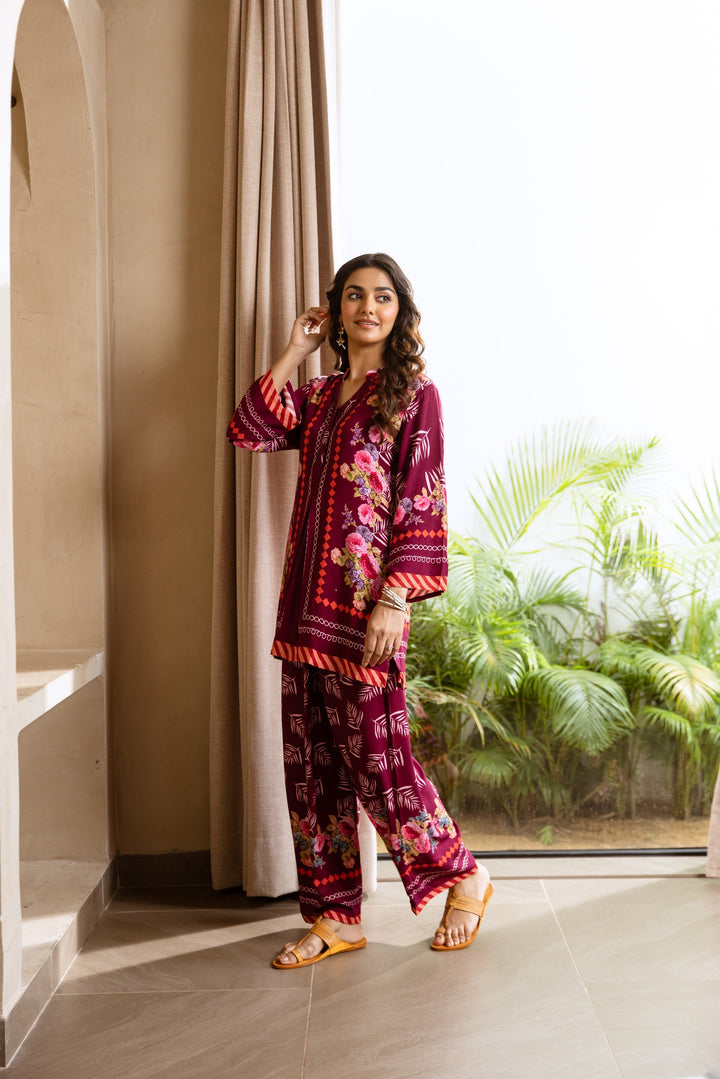 Nehamta Women's Wine Rayon Tunic & 1 Palazzo Co-Ords Set