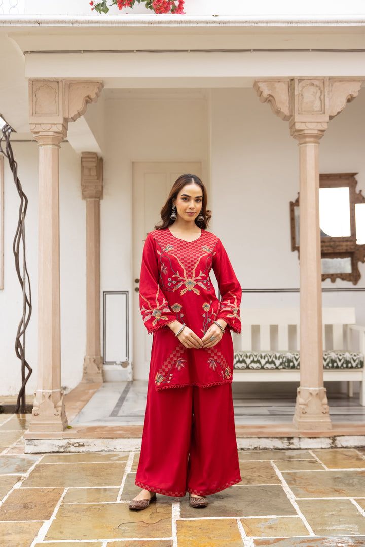 Nehamta Women's Red Rayon Kurta & Palazzo Set