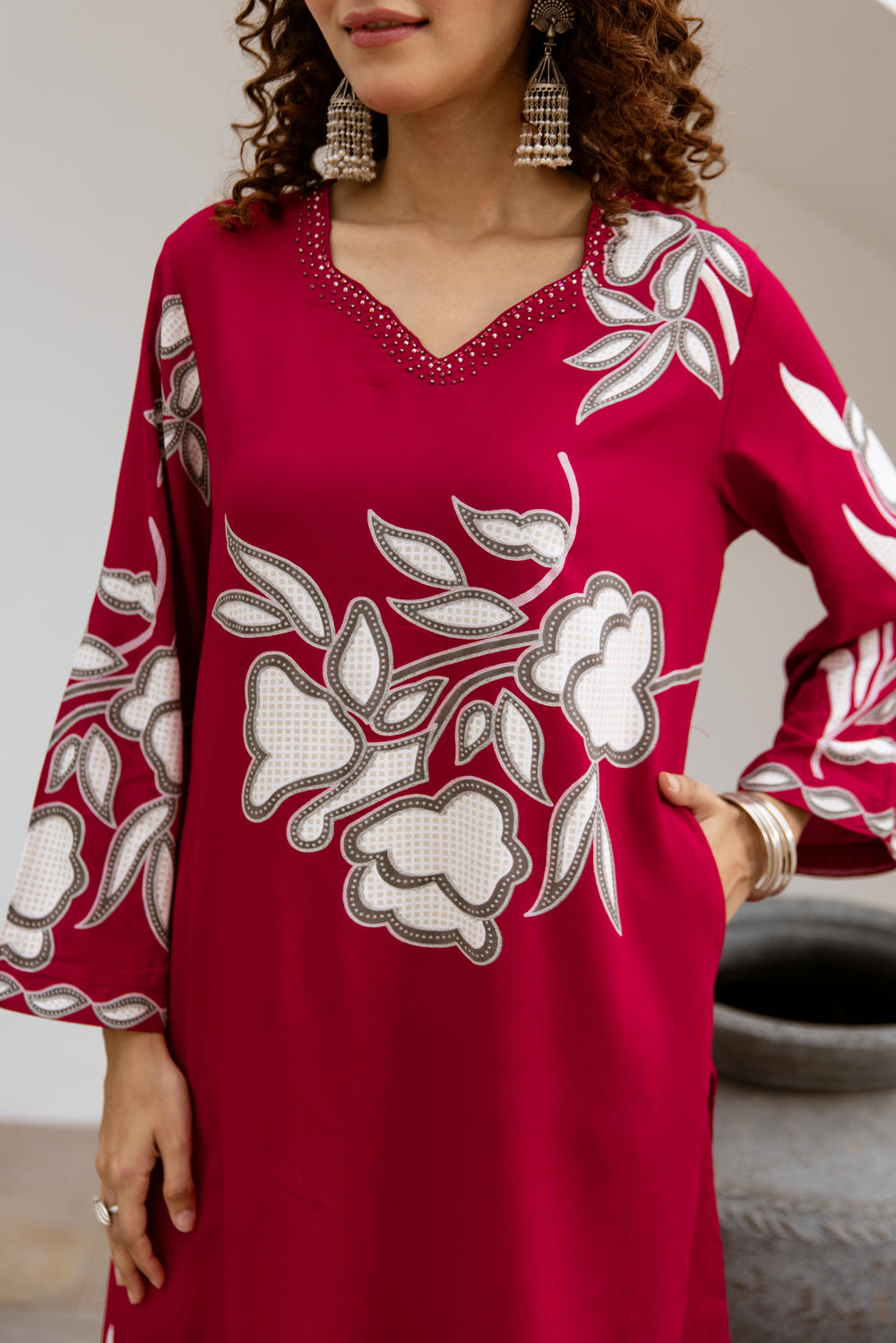 Nehamta Women's Red German Rayon Kurta & Palazzo Set