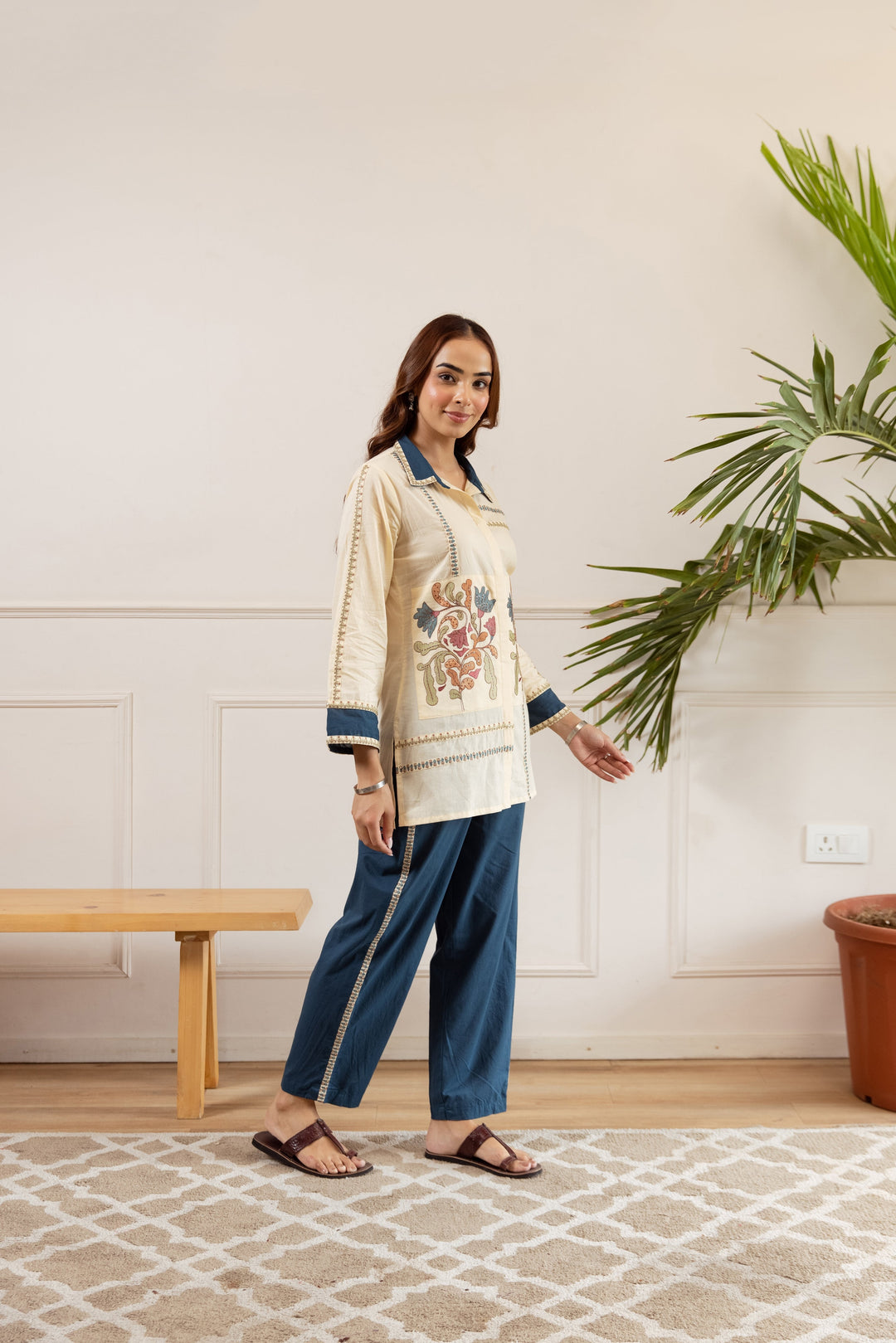 Nehamta Women's Off White Cotton Tunic with Pant Co-Ords Set