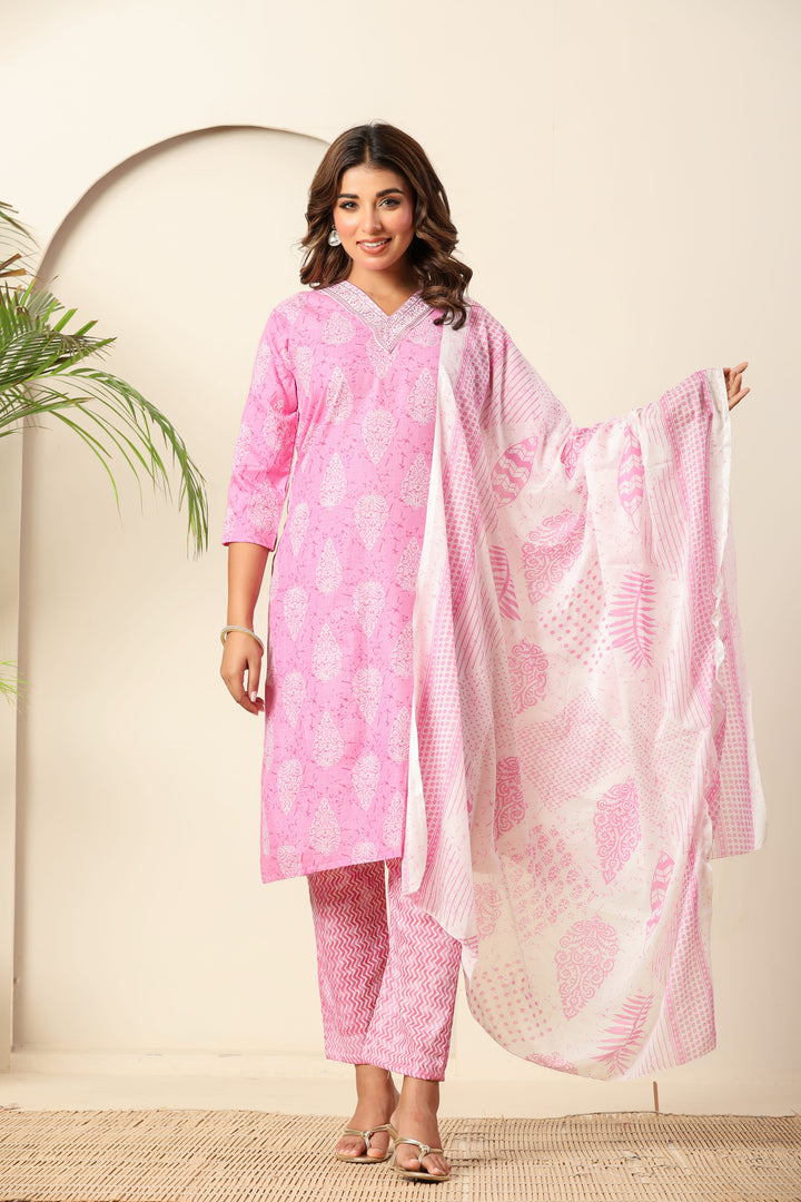 Nehamta Women's Pink Cotton rayon Kurta, Pant & Dupatta Set