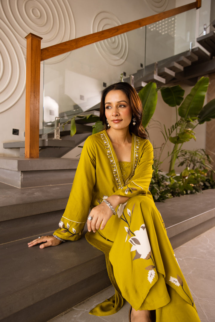 Nehamta Women's Lime Green German Rayon Kurta & Palazzo Set