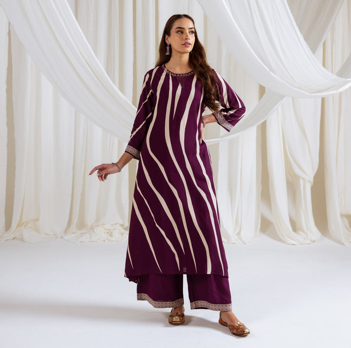 Nehamta Women's Purple German Rayon Kurta & Palazzo Set