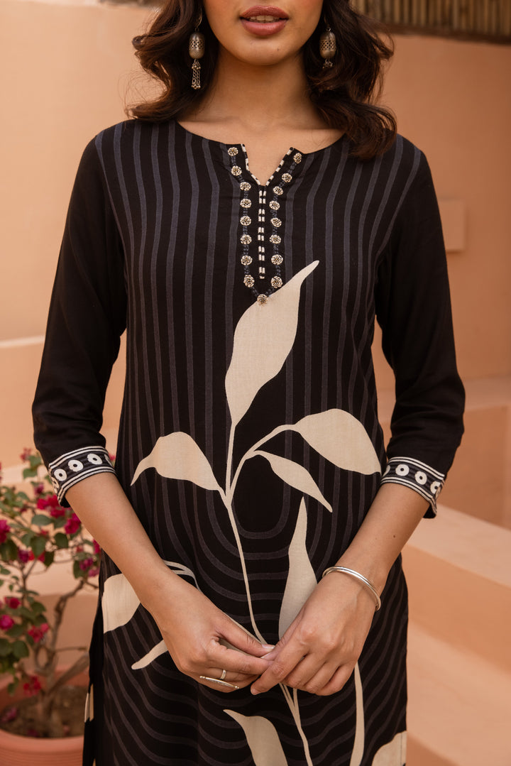 Nehamta Women's Black German Rayon Kurta & Palazzo Set