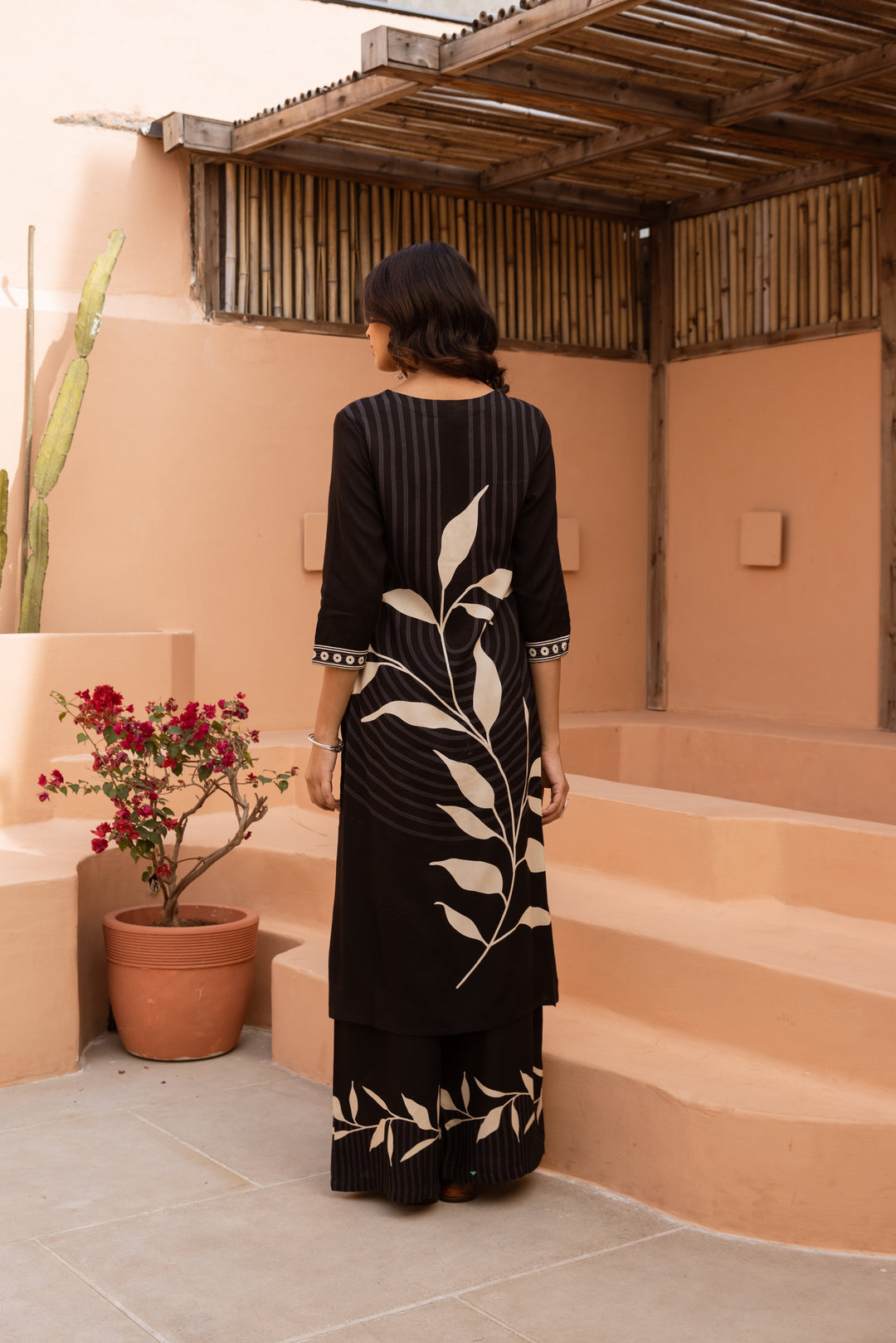 Nehamta Women's Black German Rayon Kurta & Palazzo Set