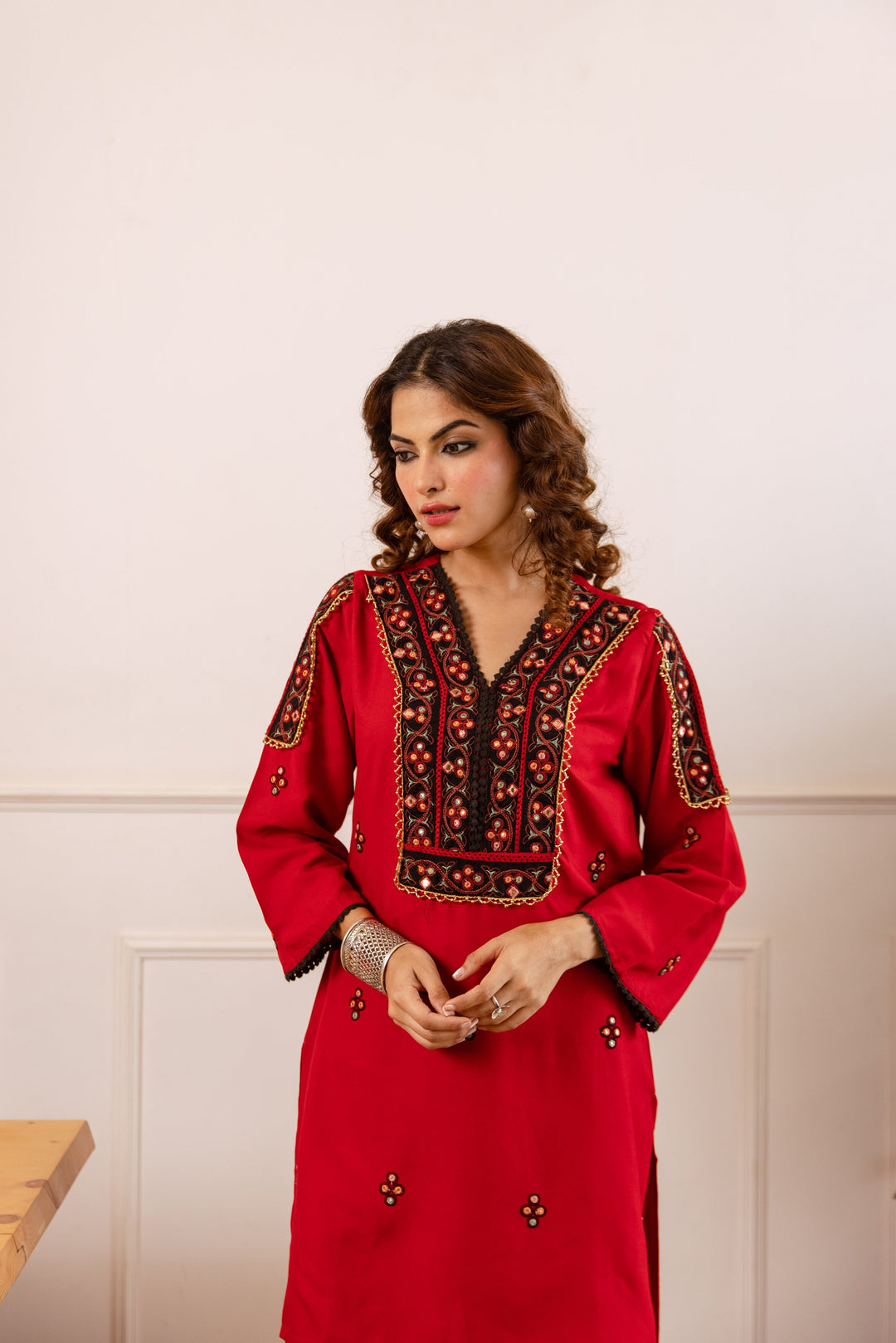 Nehamta Women's Red German Rayon Tunic with Palazzo Co-Ords Set