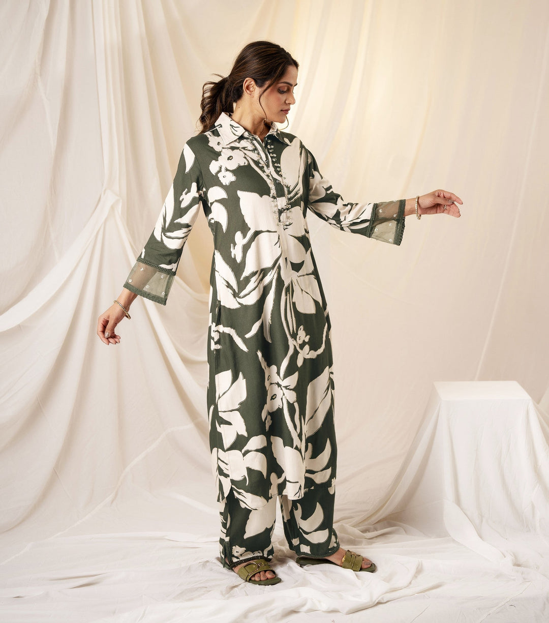 Nehamta Women's Green Rayon Kurta, Palazzo Set