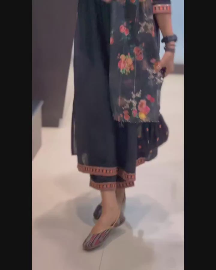 Women's Black Rayon Slub Alia Cut Kurta Pant With Dupatta Set