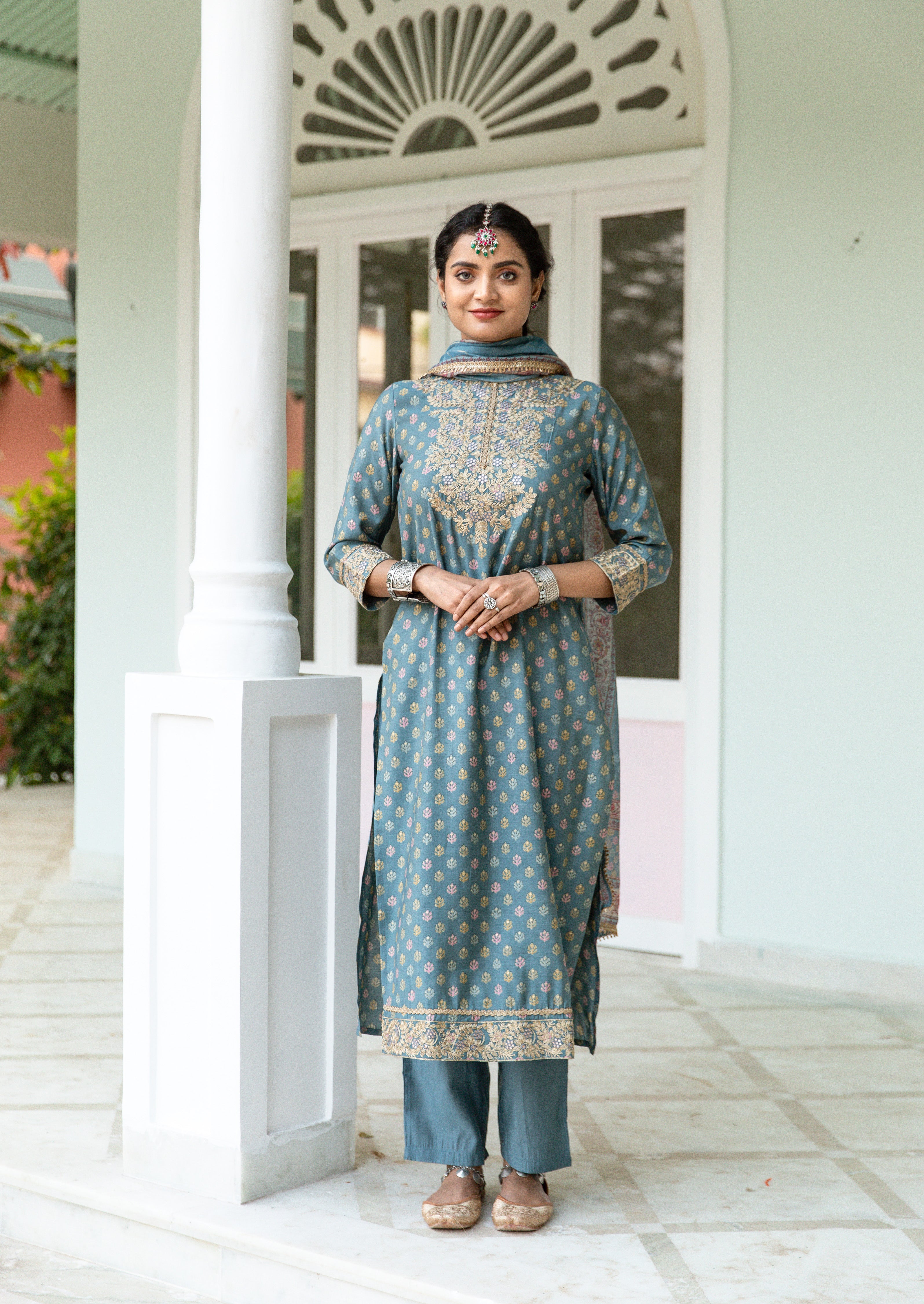 Ivory allover embroidered kurta with pants