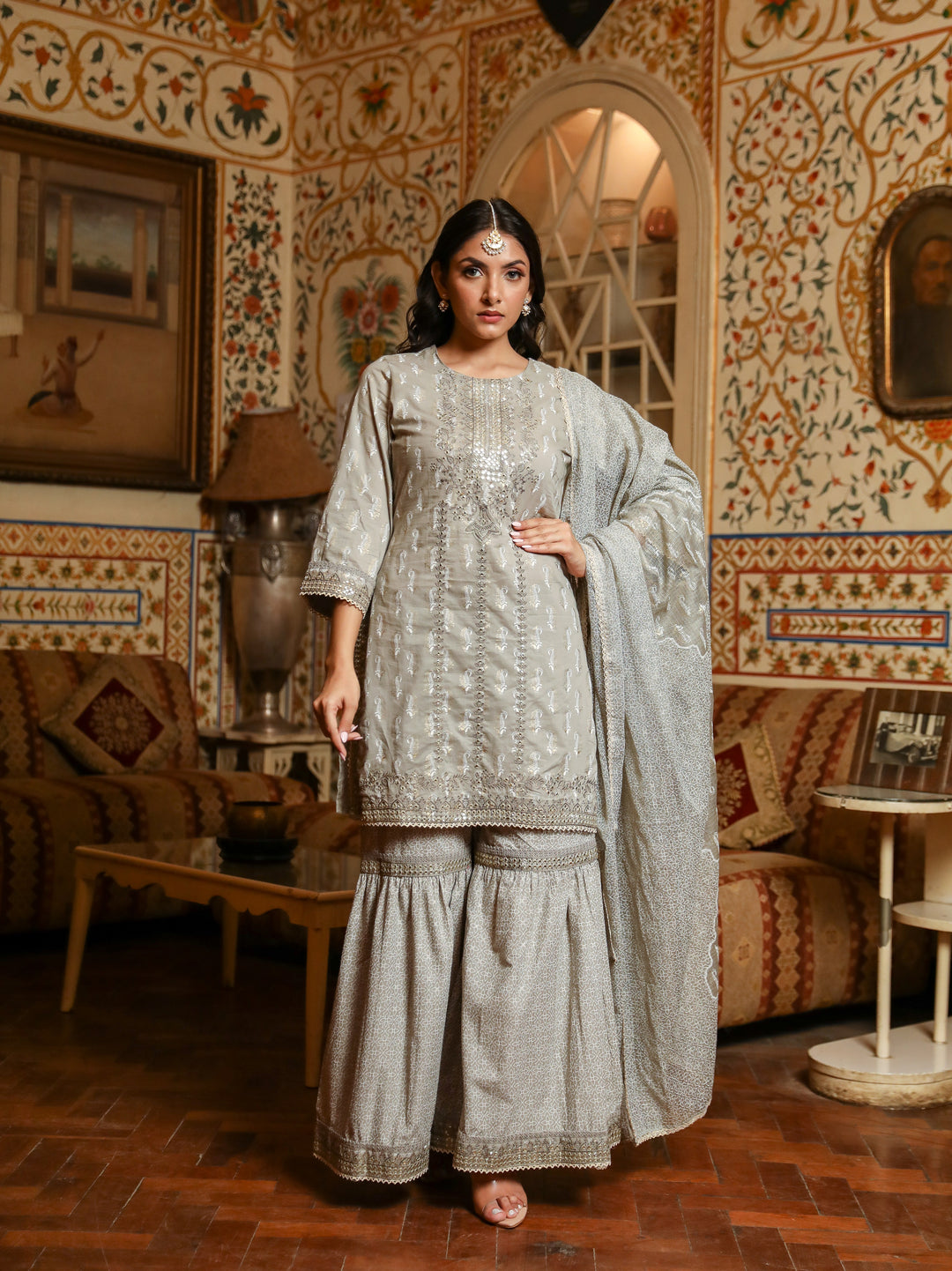 Women Grey Cotton Straight  Kurta Sharara Dupatta & Fancy Potli Set