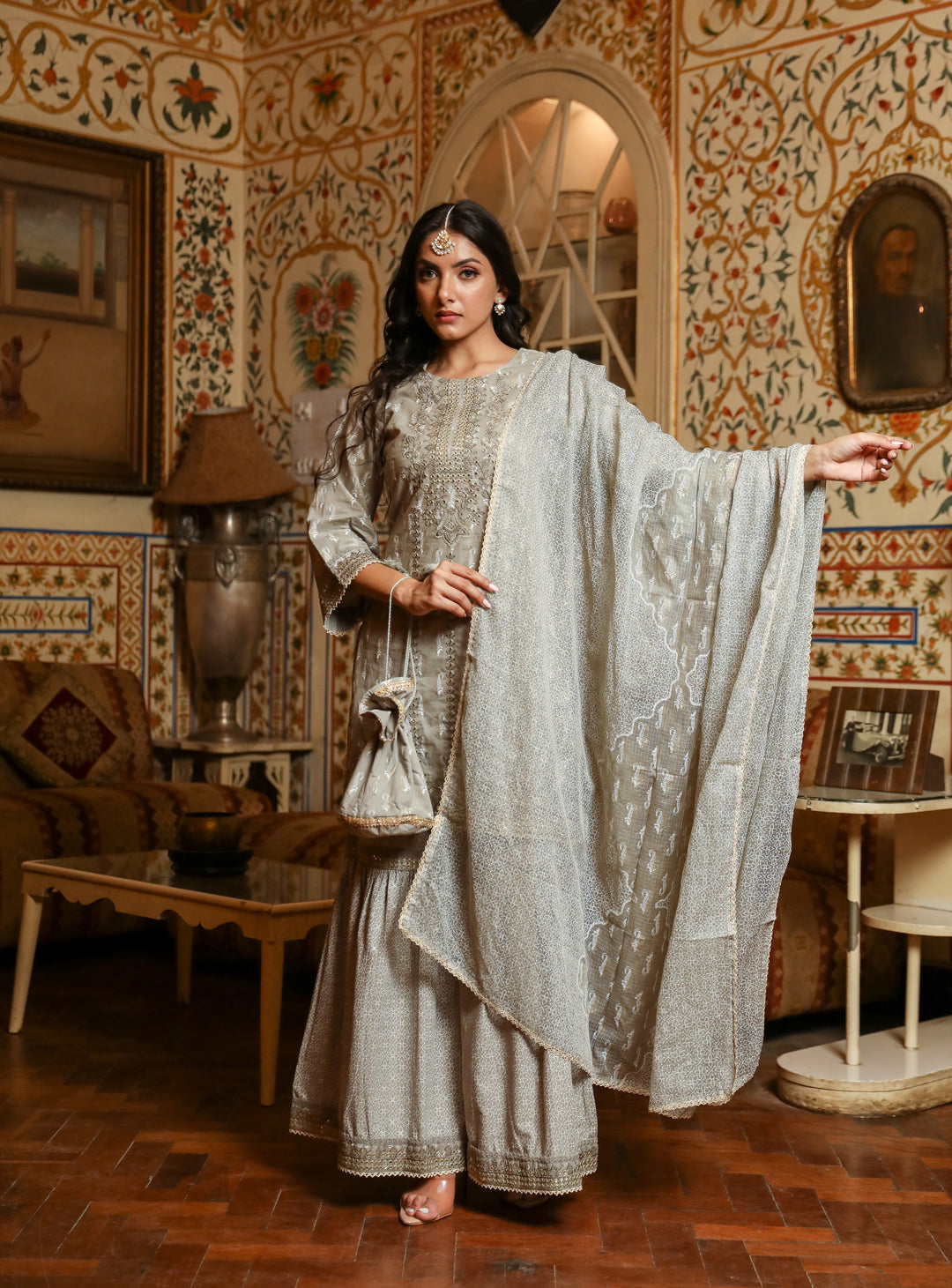 Women Grey Cotton Straight  Kurta Sharara Dupatta & Fancy Potli Set