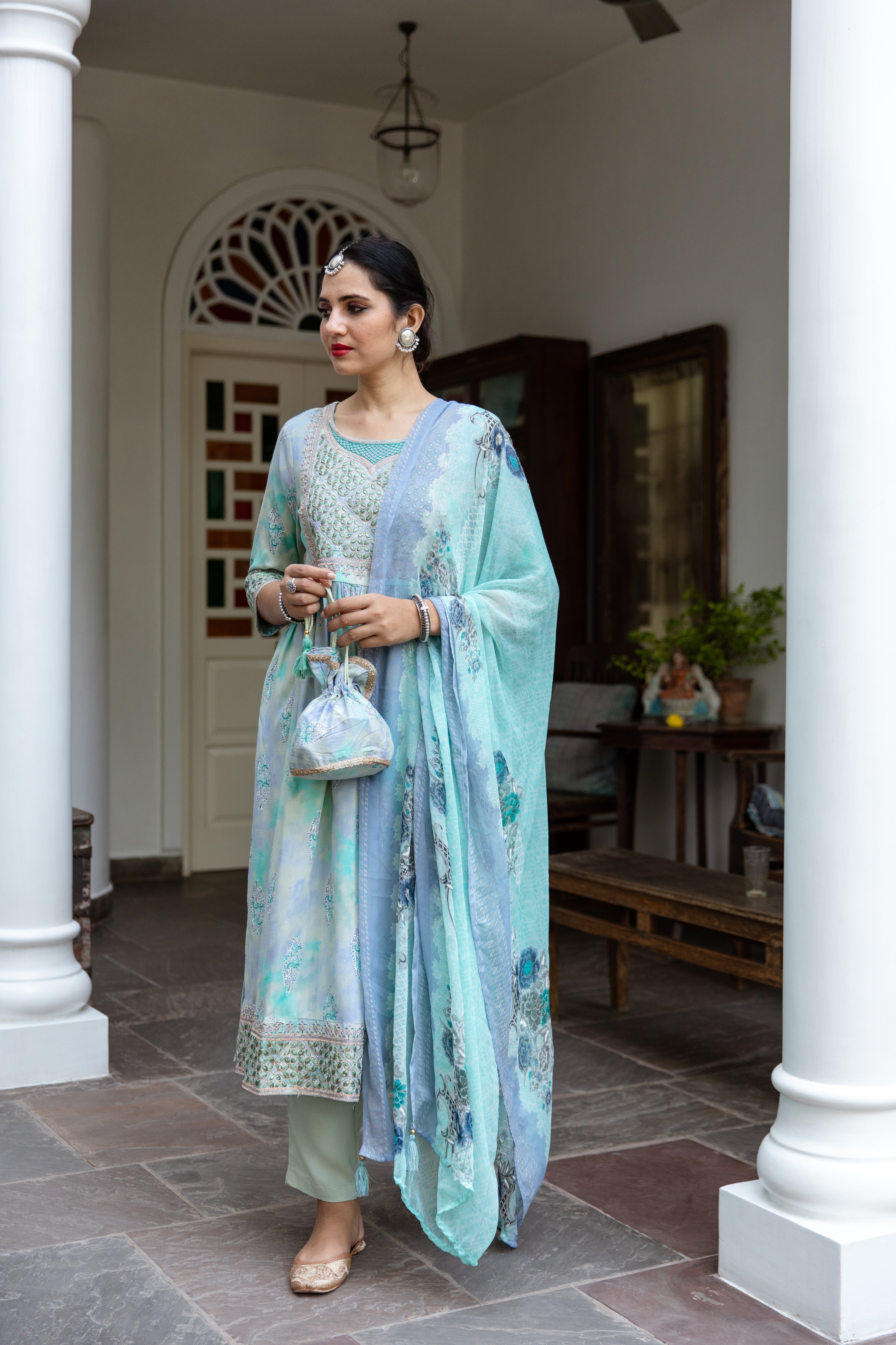 Buy Odette Off White Embroidered Straight Kurta Trouser With Dupatta Set  Online