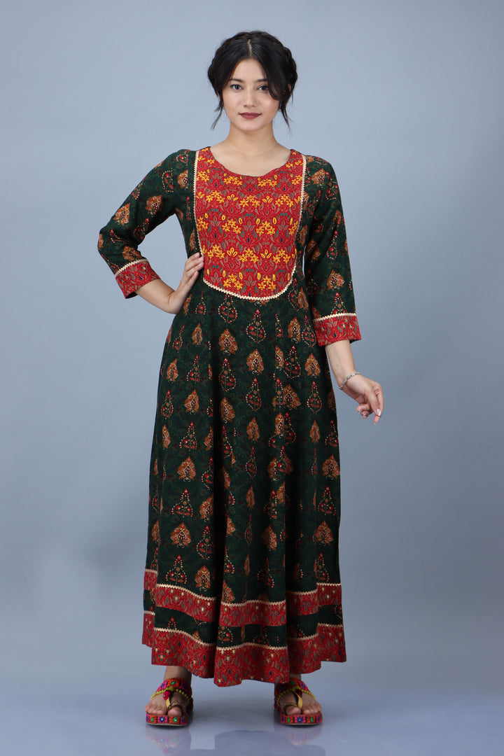Women Green Rayon Ethnic Dress