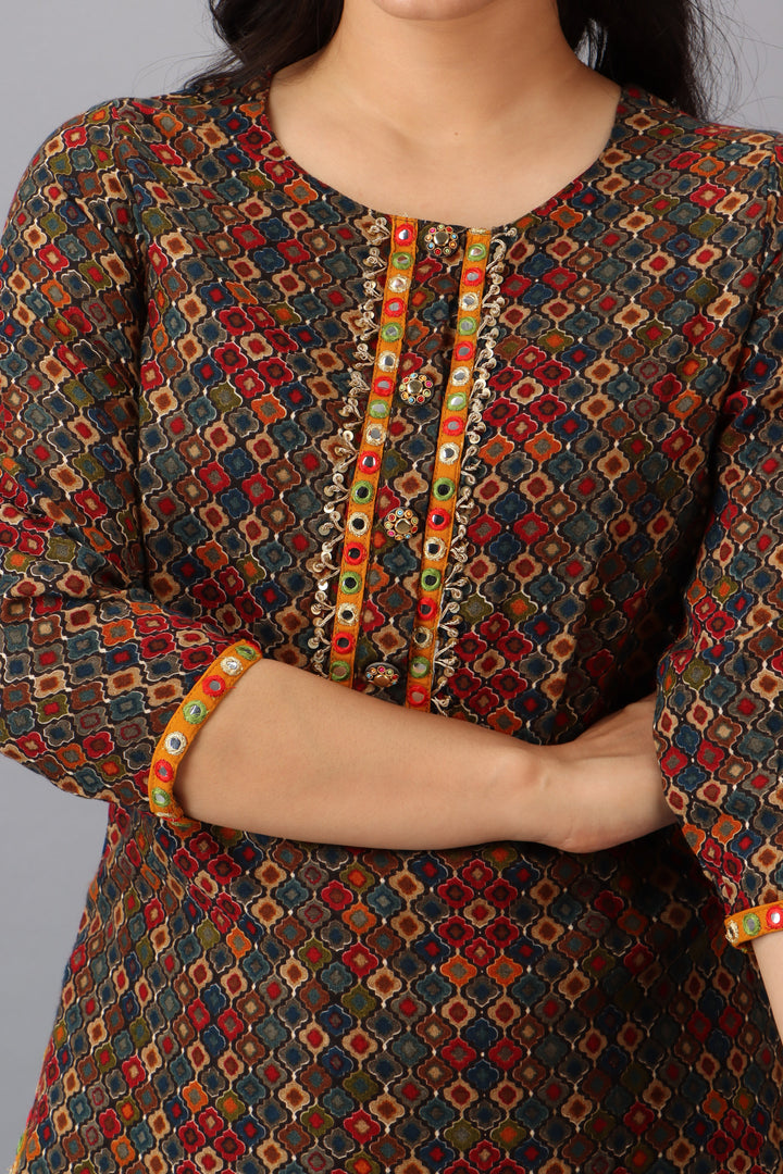 Multicolor Color Straight Womens Kurta with Divider Palazzo